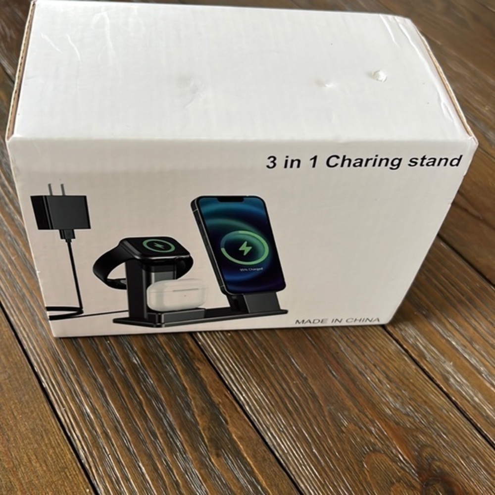 NIB 3 in 1 Charging stand-charge your phone, headphones & watch at the same time